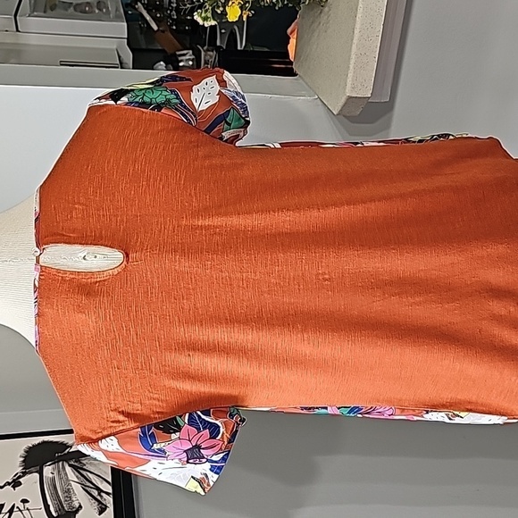 DOLAN adorable little blouse cap sleeves.  Gathered at the top.‎ XS - Picture 6 of 15